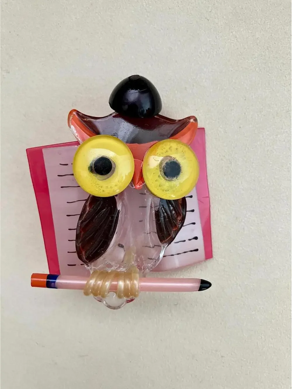 Vintage 1940s Lucite Owl Brooch: Novelty Jewelry